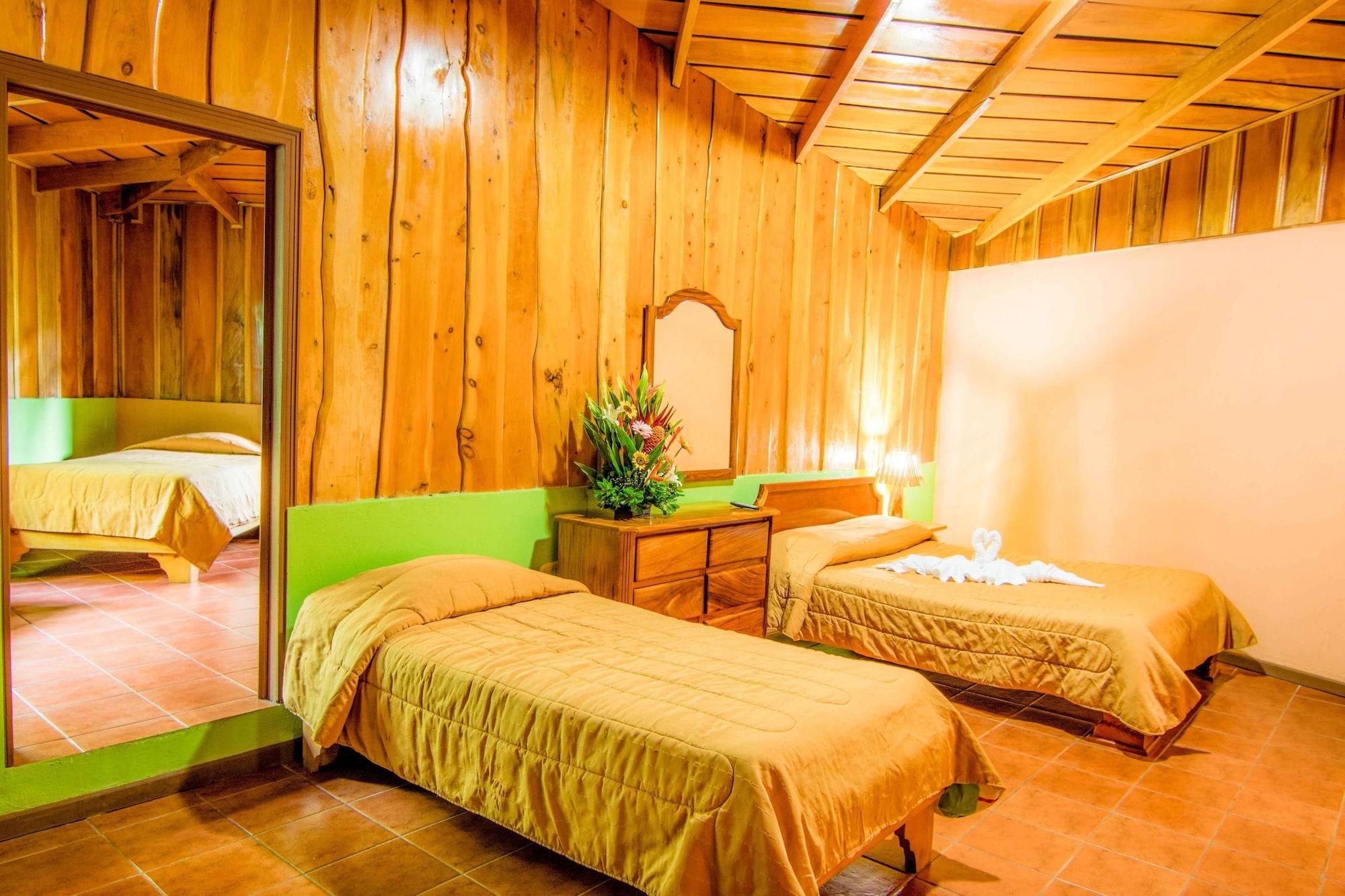 Hotel Cipreses Monteverde Exteriör bild