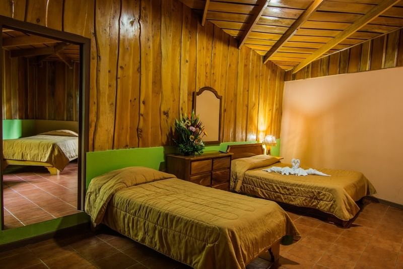 Hotel Cipreses Monteverde Exteriör bild
